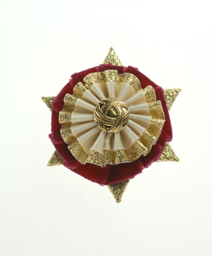 Buttonhole - Boston/Ludlow - Image 4